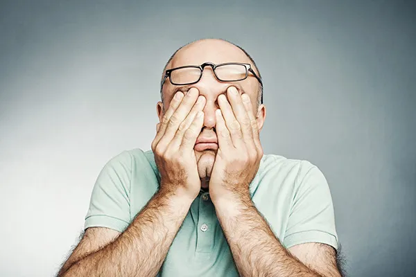 شایع ترین علائم افسردگی چیست؟ نشانه های افسردگی کودکان، زنان و مردان