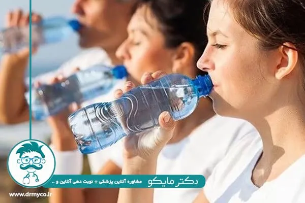 روتین آب خوردن روزانه 