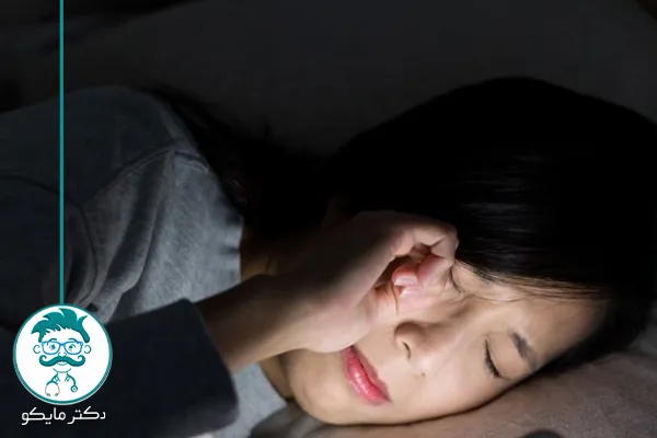 علت اشک آمدن از چشم هنگام خواب